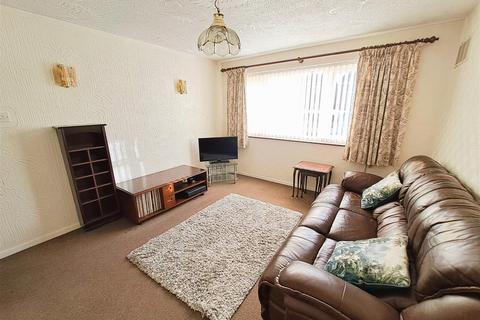 3 bedroom semi-detached house for sale, Rutland Drive, Yardley, Birmingham