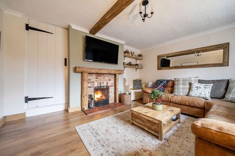 3 bedroom terraced house for sale, Stocks Farm Cottages, Bramley