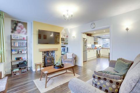 3 bedroom terraced house for sale, Leslie Avenue, Nottingham NG9