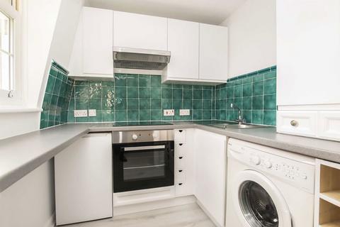 1 bedroom flat to rent, St. James's Road, Hampton TW12