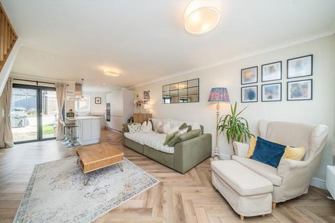 undefined, Ferry Road, Thames Ditton KT7