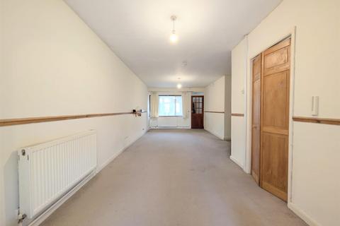 undefined, Warner Close, Cippenham