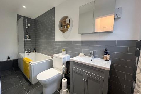 undefined, Stafford Street, Swindon, SN1
