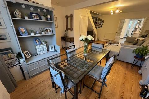 undefined, Stafford Street, Swindon, SN1