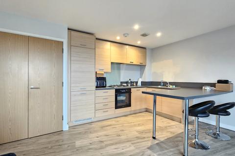2 bedroom flat to rent, Redwing Crescent, Greenhithe, DA9