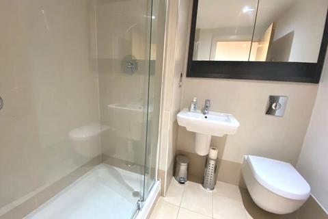 2 bedroom apartment to rent, The Boulevard, Leeds, LS10