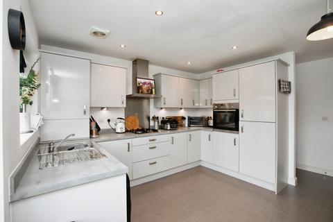 2 bedroom end of terrace house for sale, Central Park Road, Lostock Hall, Preston, PR5