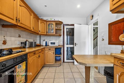 undefined, Warwick Road, Thornton Heath