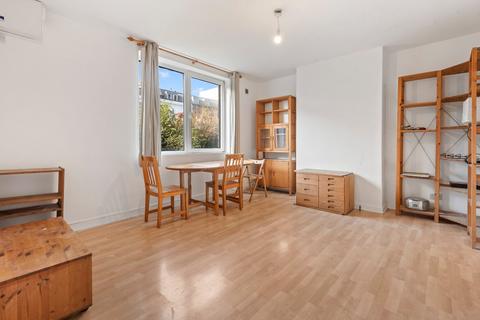 1 bedroom flat to rent, Chalmers House, York Road, London