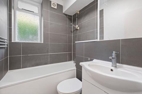 1 bedroom flat to rent, Chalmers House, York Road, London