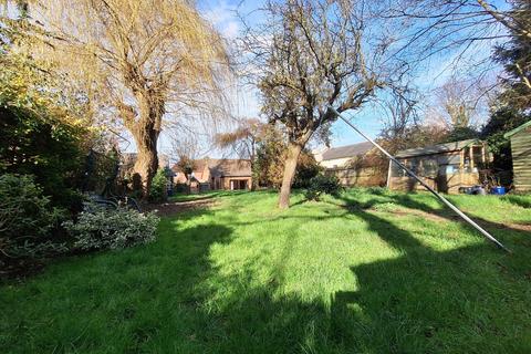 undefined, Sharpenhoe Road, Barton-Le-Clay, MK45 4SD