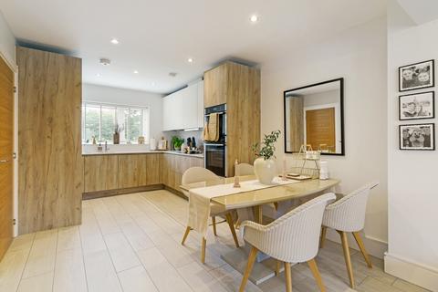 undefined, Buzzard Close Stratford-upon-Avon CV37