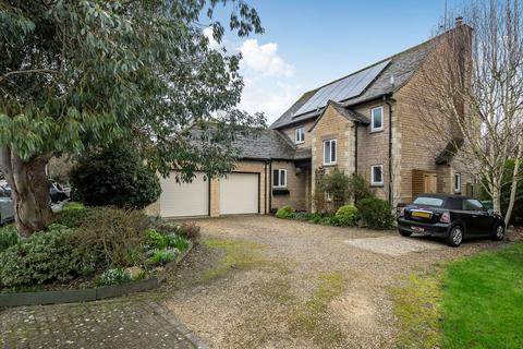 4 bedroom detached house for sale, Woodlands, Corsham SN13