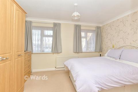 2 bedroom terraced house for sale, Barler Place, Sheerness ME11