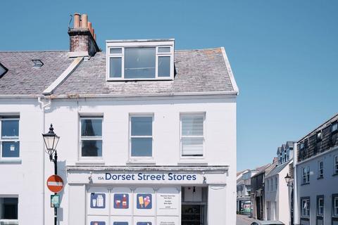 Columbus Street, Jersey JE2