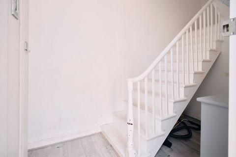 undefined, Columbus Street, Jersey JE2