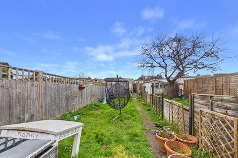 2 bedroom terraced house for sale, Hounslow Road, Hanworth, Middlesex, TW13