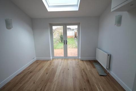 2 bedroom terraced house for sale, Hounslow Road, Hanworth, Middlesex, TW13