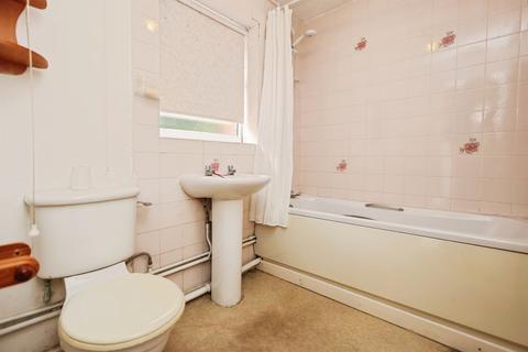1 bedroom apartment for sale, Apperley Way, Halesowen