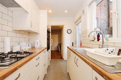 undefined, Huntington Road, York