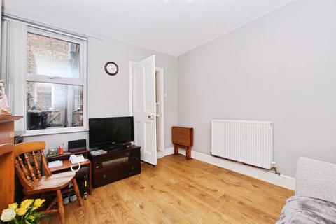 undefined, Huntington Road, York