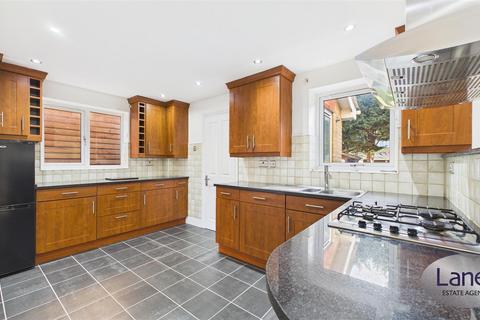 undefined, Dairyglen Avenue, Cheshunt,