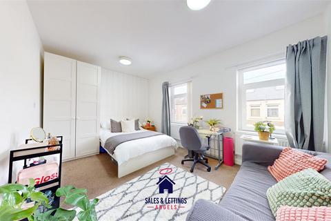 5 bedroom house to rent, May Street, Cardiff CF24
