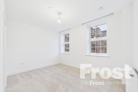 2 bedroom apartment to rent, Memorial Avenue, Slough, Berkshire, SL1