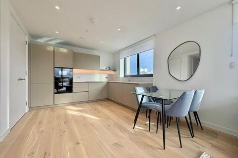 2 bedroom flat to rent, Bella House, 8 Pilot Walk, Greenwich Peninsula, London SE10