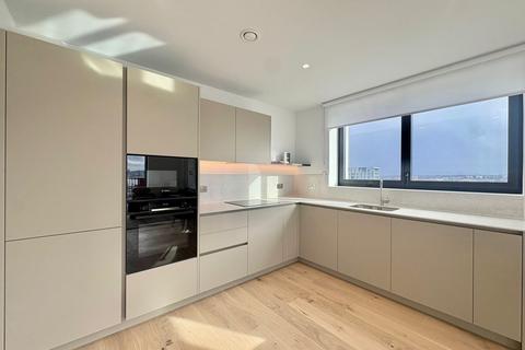 2 bedroom flat to rent, Bella House, 8 Pilot Walk, Greenwich Peninsula, London SE10