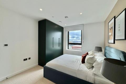 2 bedroom flat to rent, Bella House, 8 Pilot Walk, Greenwich Peninsula, London SE10