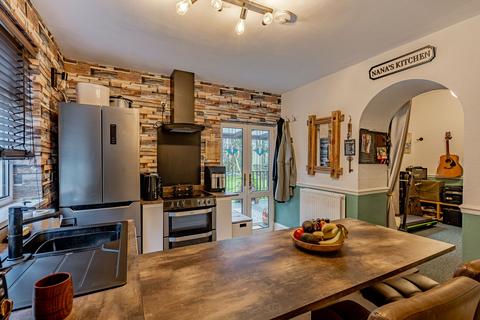 2 bedroom detached bungalow for sale, East Lodge, Mossknowe, DG11