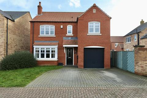 4 bedroom detached house for sale, Farrier Close, Kingswood, Hull