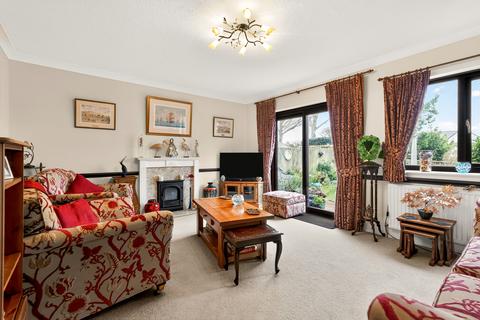 4 bedroom detached house for sale, Debourne Manor Drive, Cowes, Isle of Wight