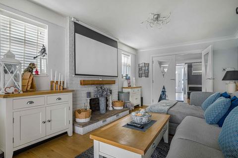 4 bedroom house for sale, Farleigh Road, Warlingham CR6