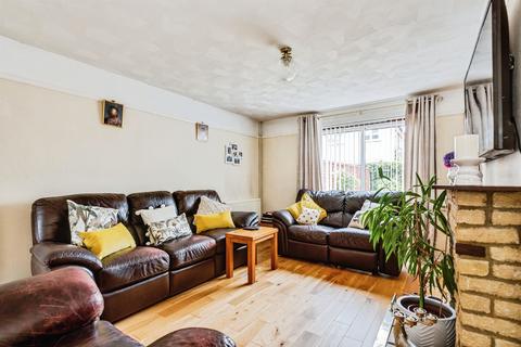 3 bedroom terraced house for sale, Ladenham Road, Oxford