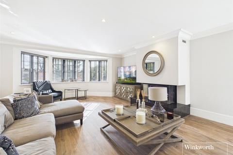 undefined, Nelsons Lane, Hurst, Reading, Berkshire, RG10