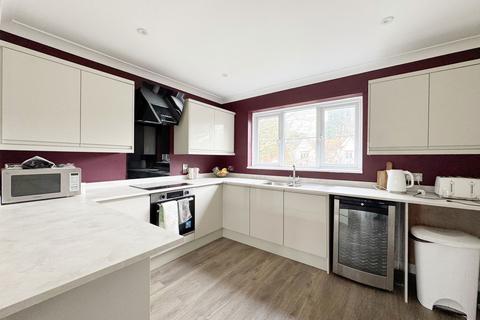 undefined, Reynell Road, Newton Abbot TQ12