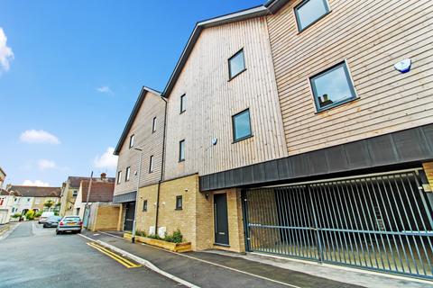undefined, Alfred Road, Gravesend, Kent, DA11