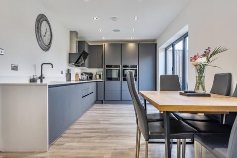 3 bedroom semi-detached house for sale, Greenbank Road, Bristol BS15