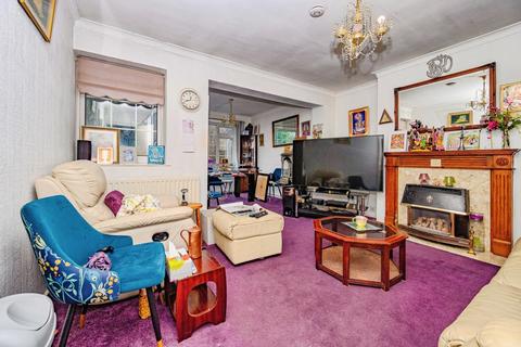 undefined, Ridgeway Avenue, Dunstable, Bedfordshire, LU5