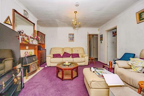 undefined, Ridgeway Avenue, Dunstable, Bedfordshire, LU5