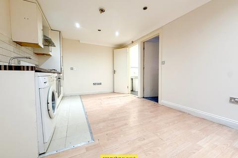 undefined, Ashton Road Luton LU1 3QE