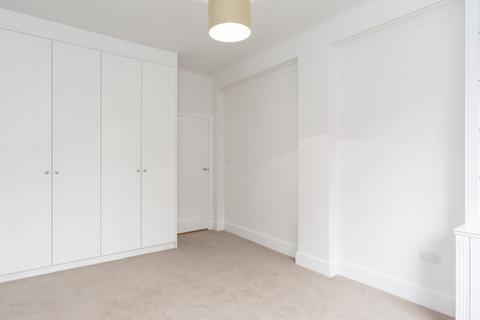 1 bedroom flat to rent, Grove End Gardens, Grove End Road, London, NW8