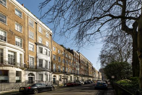 3 bedroom flat for sale, Montagu Square, London W1H