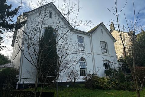 St. Austell, PL25