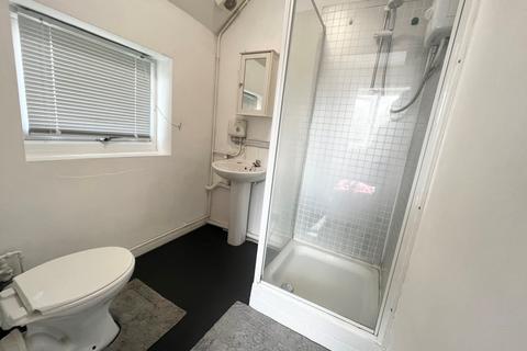 1 bedroom flat to rent, Batchley Road, Redditch, B97