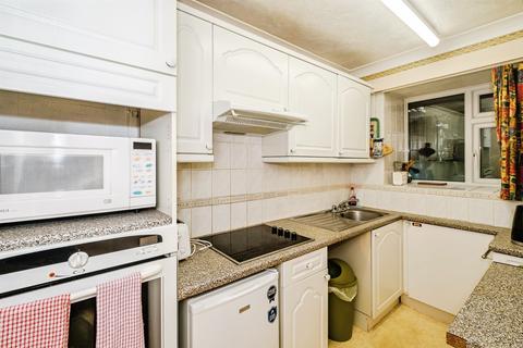 undefined, Kingsway, Hove
