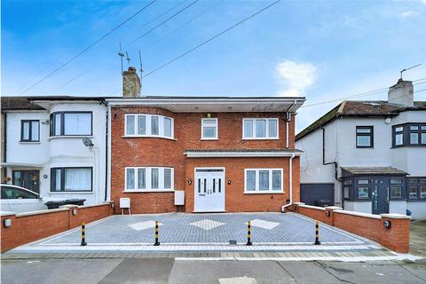 undefined, Leyswood Drive, Ilford, IG2 7JE