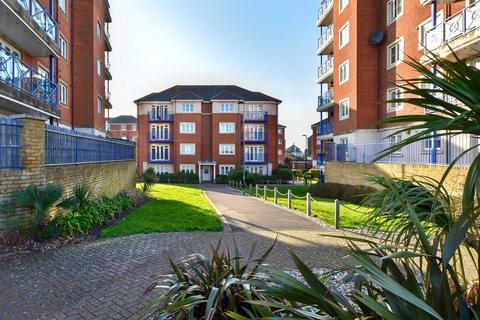 2 bedroom flat for sale, Barbuda Quay, Eastbourne